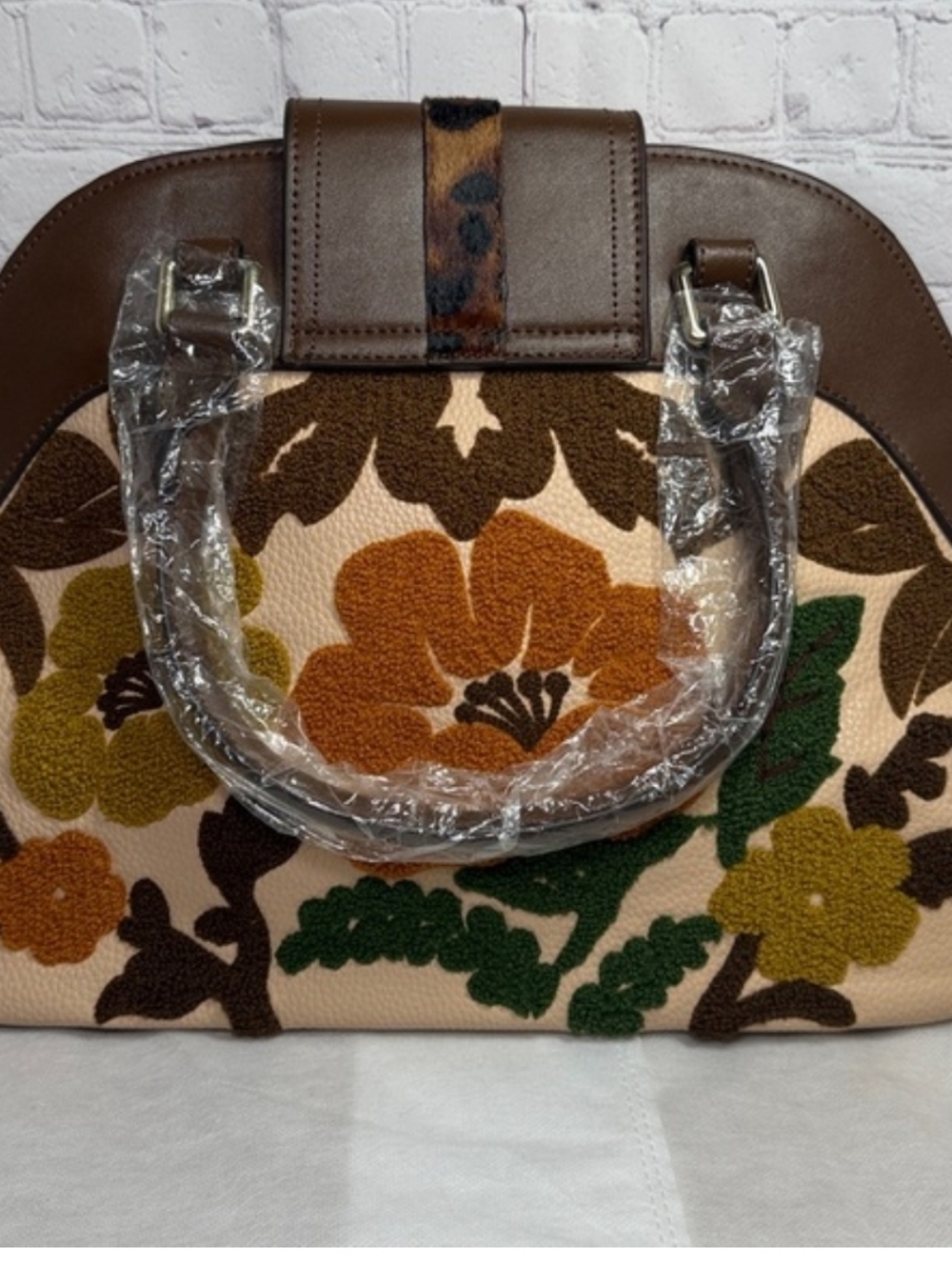Sharif 1827 Embroidered Floral Leather Trim Decorative Calf Hair Lock w/Dustbag - Picture 7 of 16